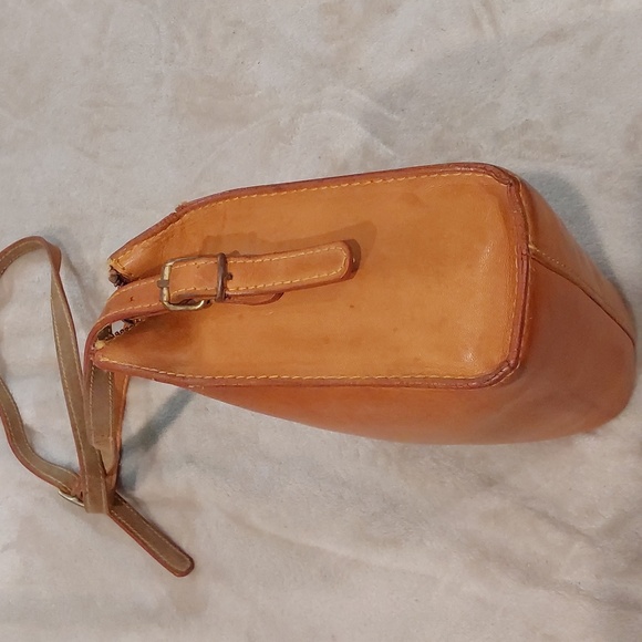 Vintage 90's ESpirit Leather Crossbody Bag - Picture 7 of 16
